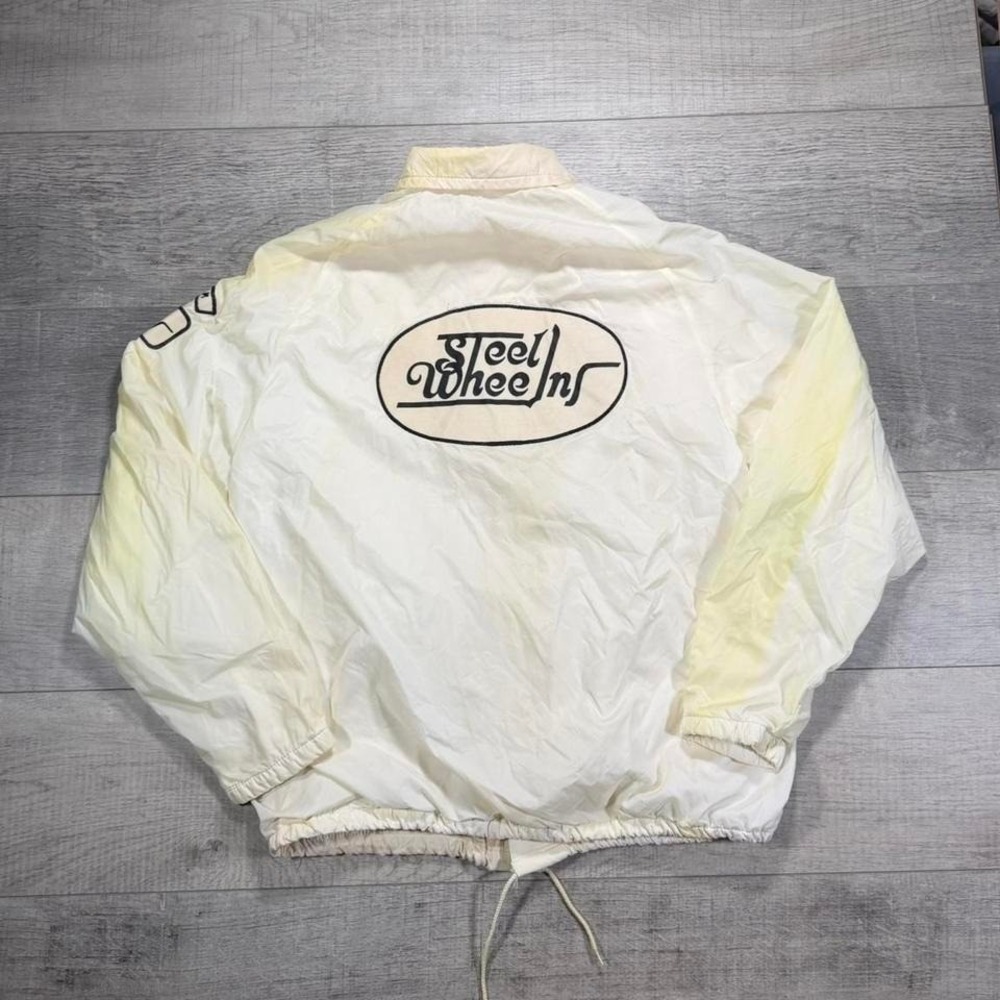 True vintage 1980s 1970s windbreaker zip up embroidered patch jacket